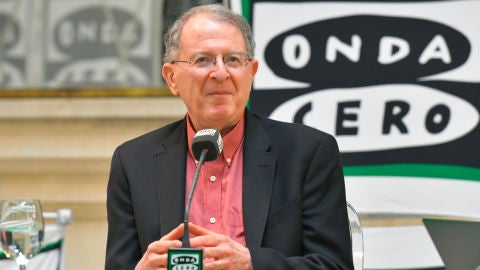 Jeffrey I. Gordon durante una entrevista en Onda Cero