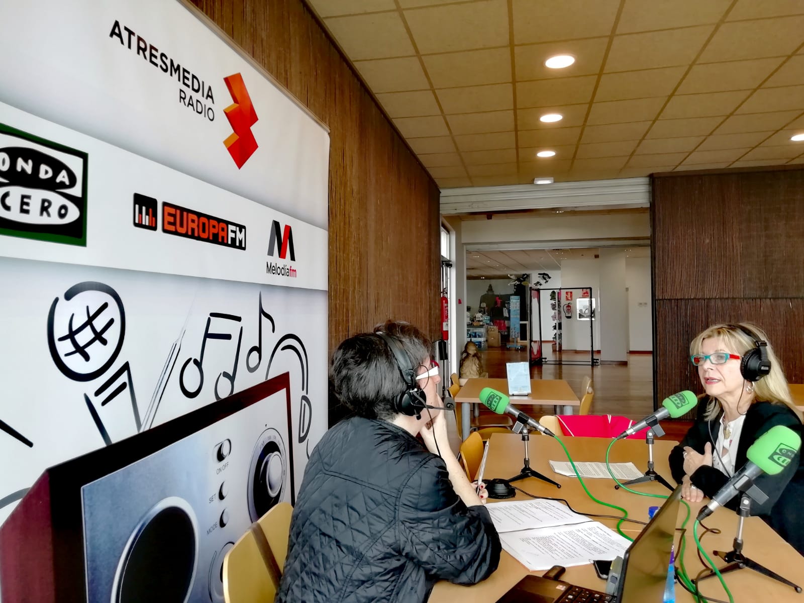 Gijón en la Onda 19/06/2019 con Ana Fierro Gijón en la Onda 19/06/2019 con Ana Fierro