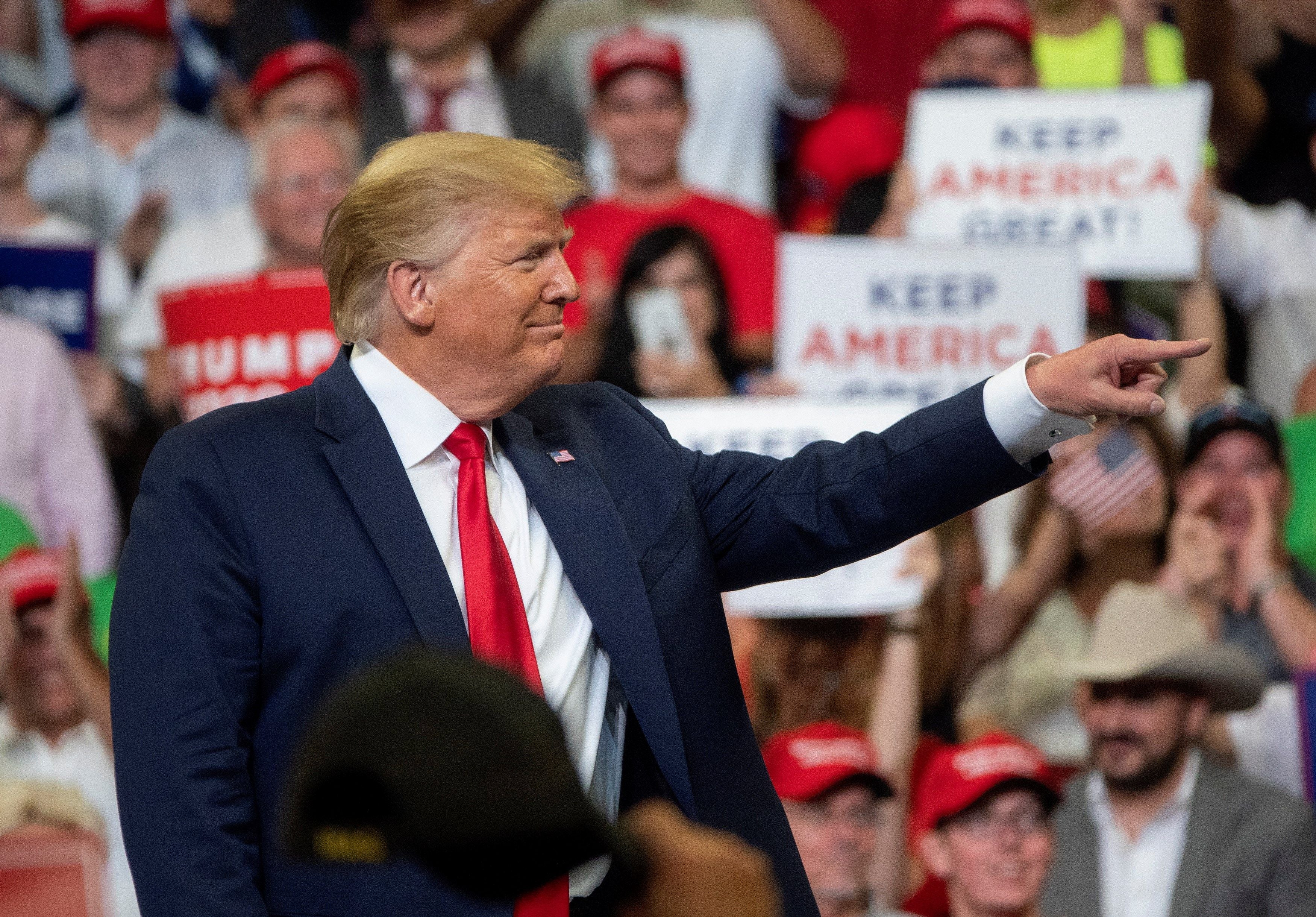 Trump anuncia que impondrá aranceles del 25% al acero y 10% al aluminio Trump anuncia que impondrá aranceles del 25% al acero y 10% al aluminio