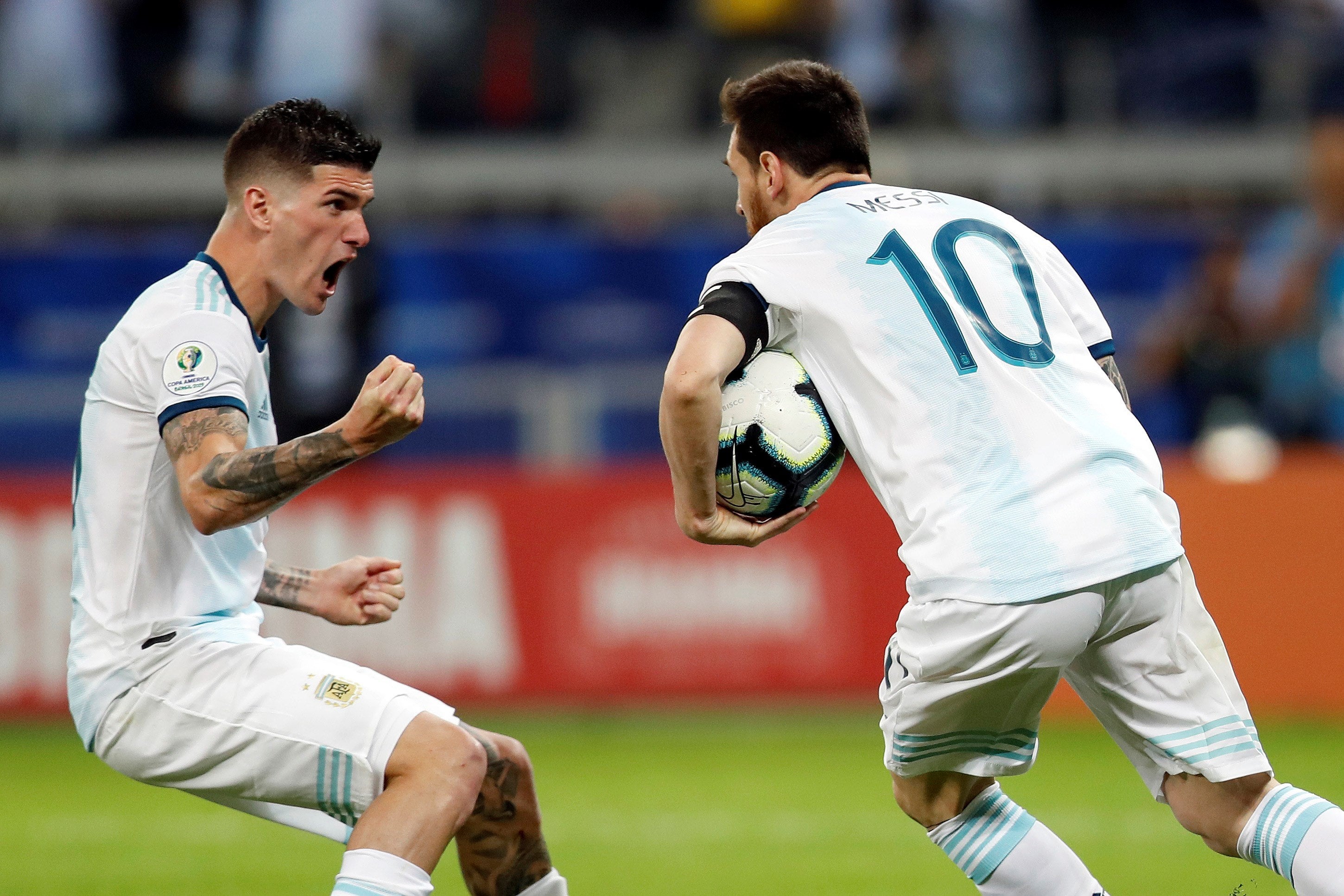 Argentina sobrevive gracias a Messi y Franco Armani Argentina sobrevive gracias a Messi y Franco Armani