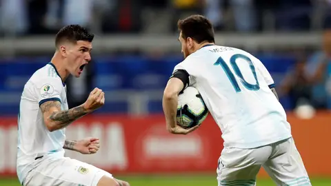 Leo Messi, tras anotar su gol ante Paraguay Leo Messi, tras anotar su gol ante Paraguay