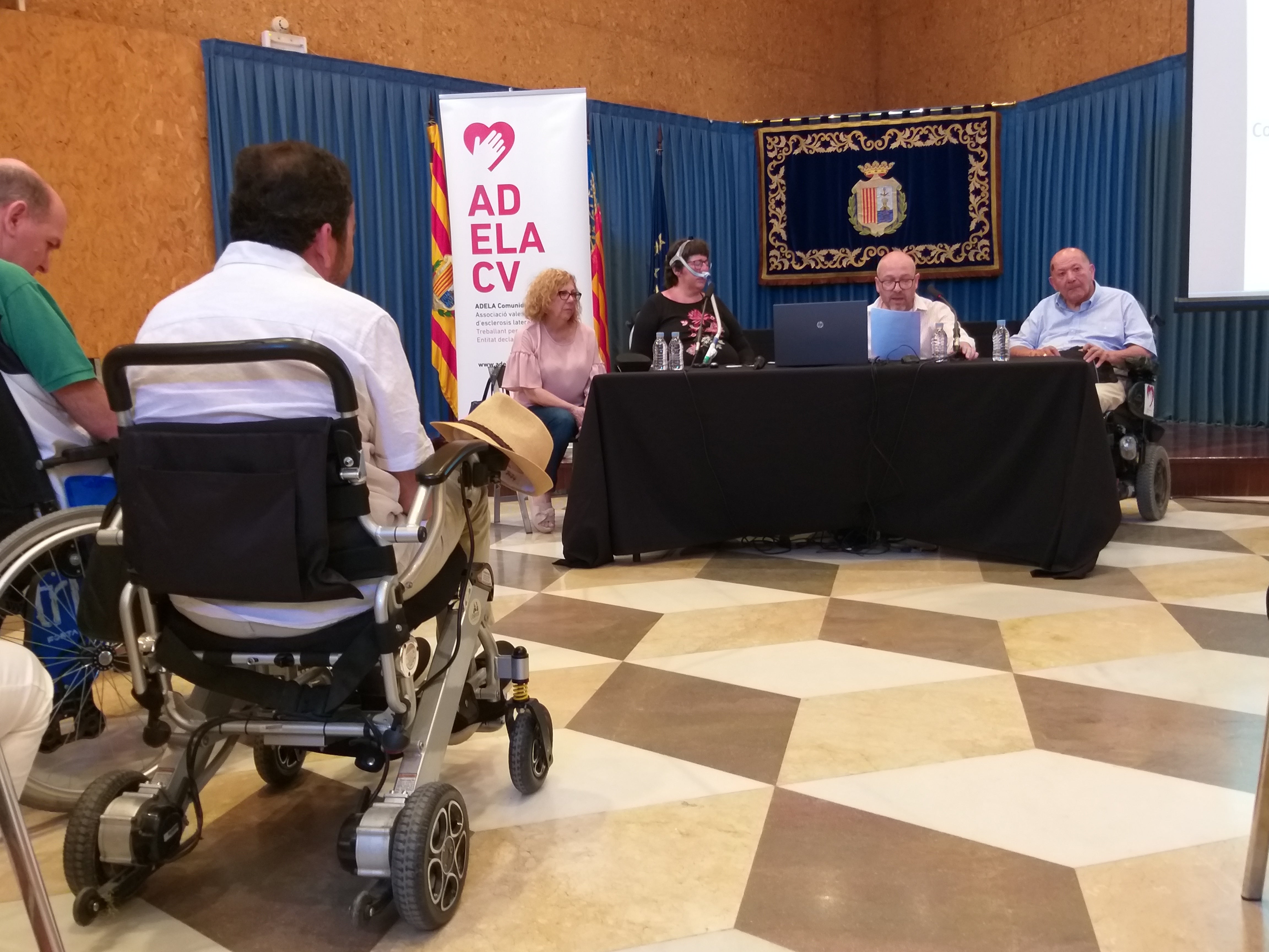 Los enfermos de Esclerosis Lateral Amiotrófica reclaman más recursos y atención de las Administraciones Los enfermos de Esclerosis Lateral Amiotrófica reclaman más recursos y atención de las Administraciones