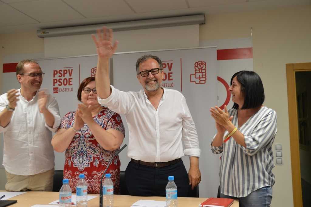 José Martí no repetirá como diputado provincial, aunque seguirá en la política local y volverá a sus clases José Martí no repetirá como diputado provincial, aunque seguirá en la política local y volverá a sus clases