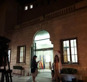 Imagen de la fachada del Parlament balear durante las negociaciones del Pacte de Govern. Imagen de la fachada del Parlament balear durante las negociaciones del Pacte de Govern.