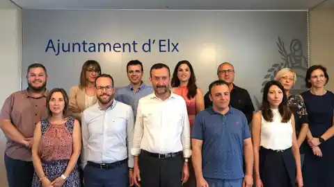Concejales del Grupo Municipal del PSOE en el Ayuntamiento de Elche. Concejales del Grupo Municipal del PSOE en el Ayuntamiento de Elche.