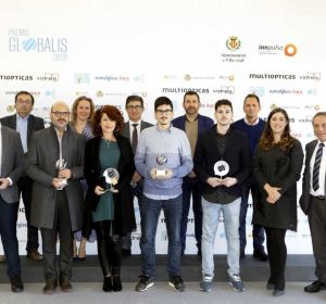 Foto de familia dels premiats en la edició del passat any 2018. Foto de familia dels premiats en la edició del passat any 2018.