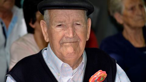 Mart&iacute;n recupera su sonajero 83 a&ntilde;os despu&eacute;s
