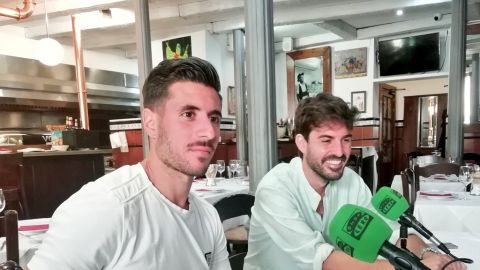 Lulu y Juanchu Lumbreras, del CD El Palo