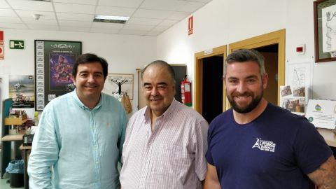 &Uacute;ltima tertulia de la temporada en la que debatimos sobre la actualidad futbol&iacute;stica de C&aacute;diz. Hoy especialmente sobre el C&aacute;diz B y la planificaci&oacute;n de la pr&oacute;xima temporada. Con Nacho Abreu, Jos&eacute; Silva y Alfonso Ramallo. Modera Jos&eacute; Antonio Rivas.