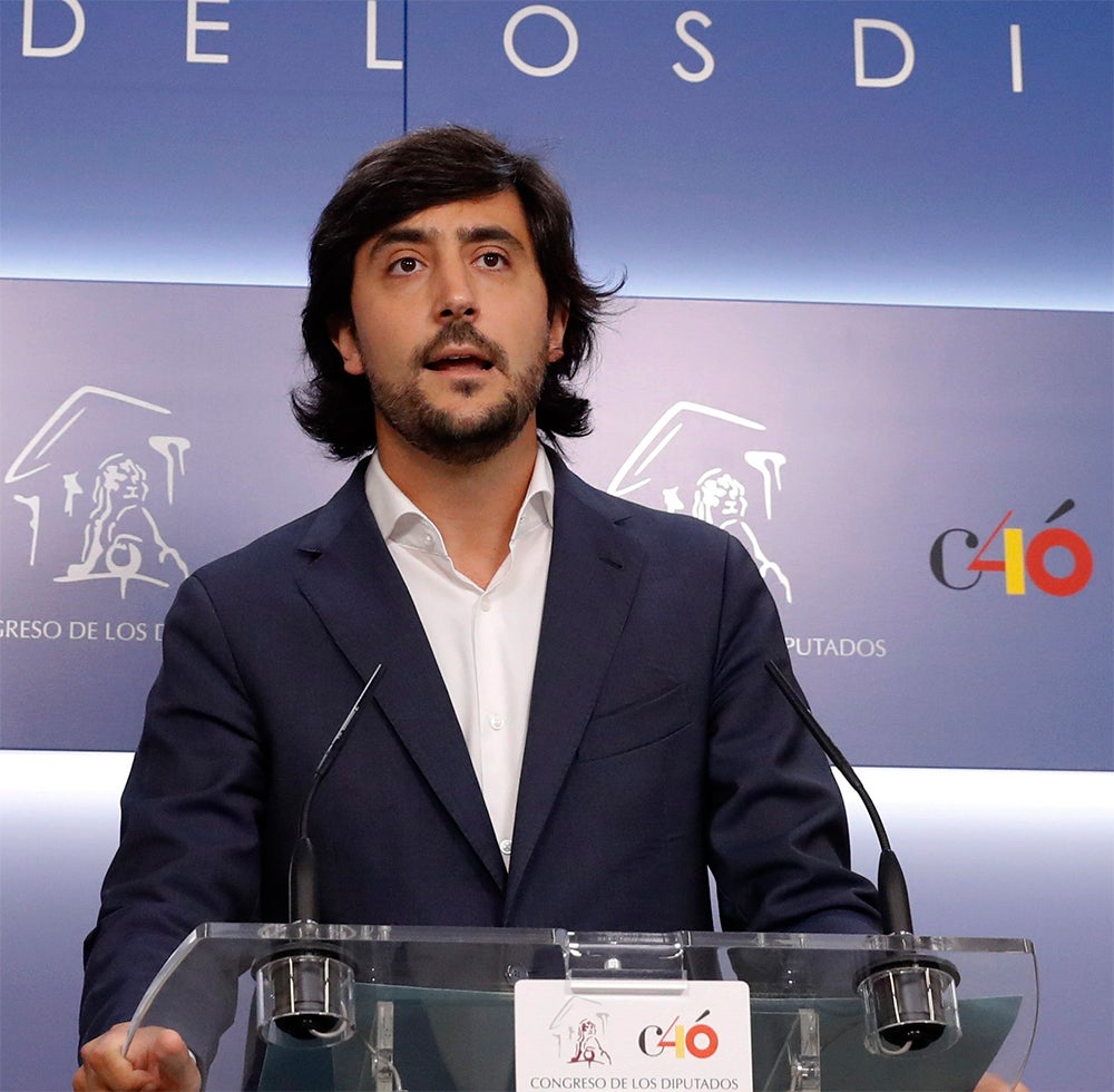 Toni Roldán: "Necesitamos que Europa apoye con un bazoka fiscal el parón de la economía" Toni Roldán: "Necesitamos que Europa apoye con un bazoka fiscal el parón de la economía"