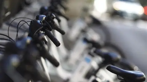 El ciclista conducía de noche y sin luces cerca de La Poblachuela El ciclista conducía de noche y sin luces cerca de La Poblachuela