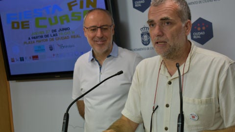 Nacho S&aacute;nchez y &Aacute;ngel Serrano han presentado la fiesta de fin de curso