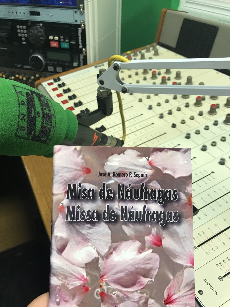Misa de Náufragos en Onda Cero y El Cercano Misa de Náufragos en Onda Cero y El Cercano