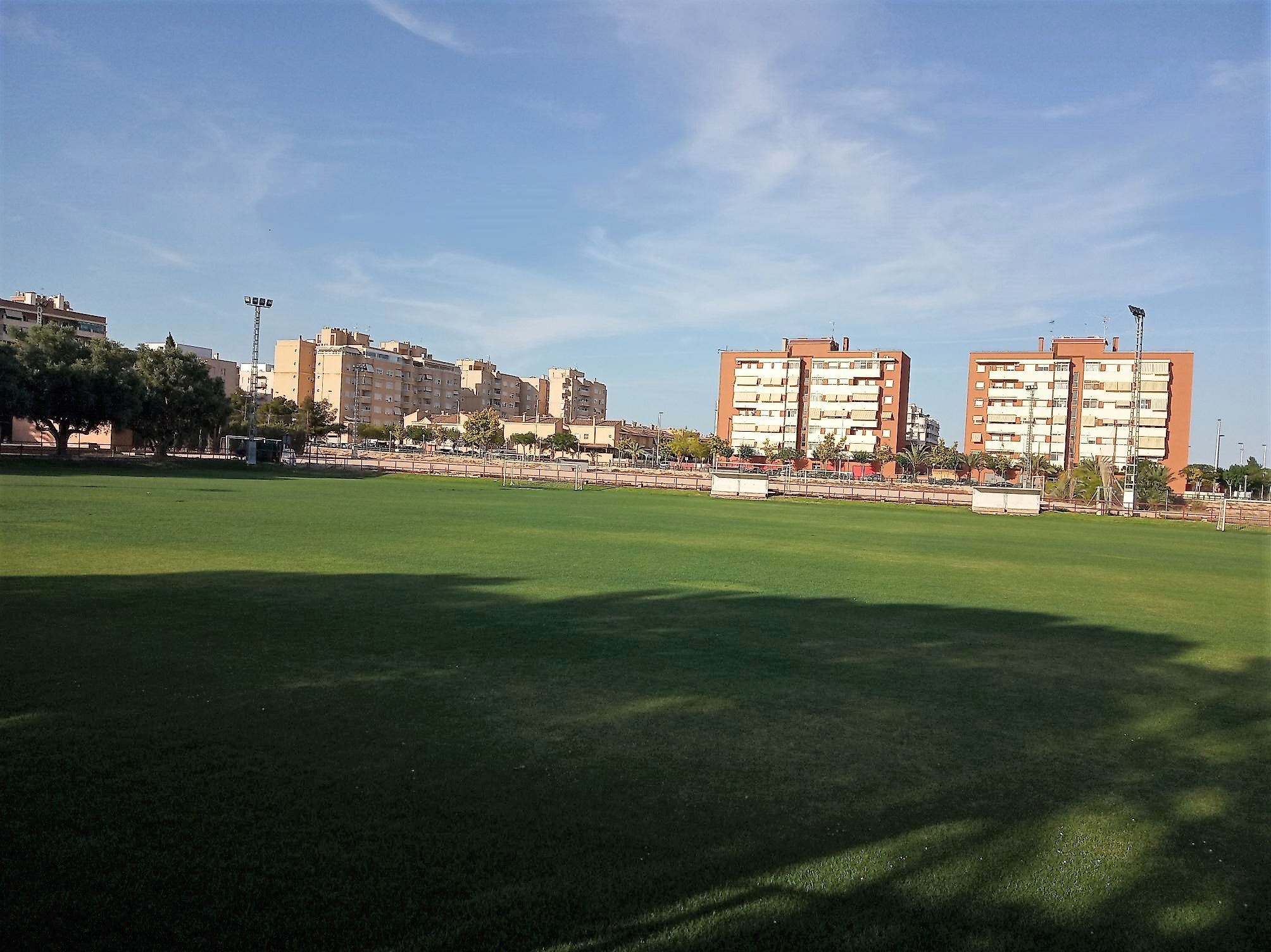 El alcalde de Elche compromete una inversión de 10 millones de euros en la modernización de instalaciones deportivas El alcalde de Elche compromete una inversión de 10 millones de euros en la modernización de instalaciones deportivas