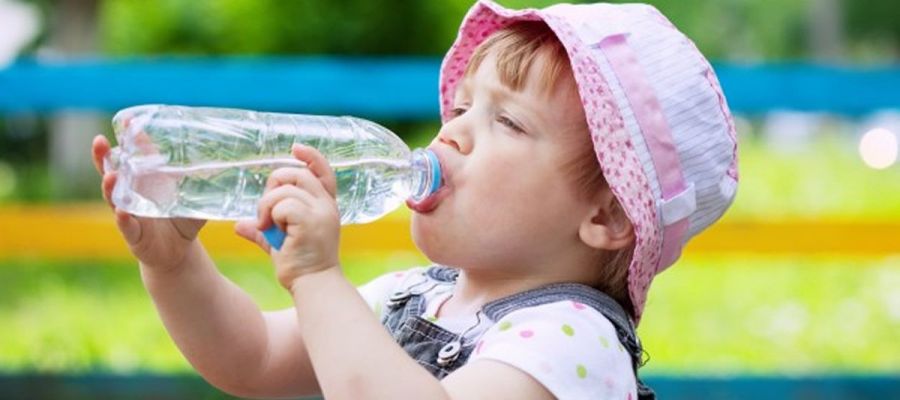 Recomendaciones de Sanidad para prevenir los daños derivados de las altas temperaturas Recomendaciones de Sanidad para prevenir los daños derivados de las altas temperaturas