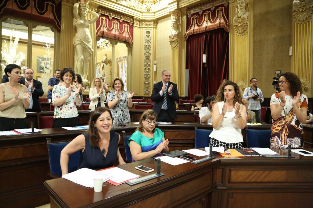 Armengol considera que la situación de inestabilidad estatal "obliga a extremar la prudencia" Armengol considera que la situación de inestabilidad estatal "obliga a extremar la prudencia"