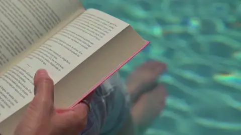 Libros para leer en la piscina Nova Life