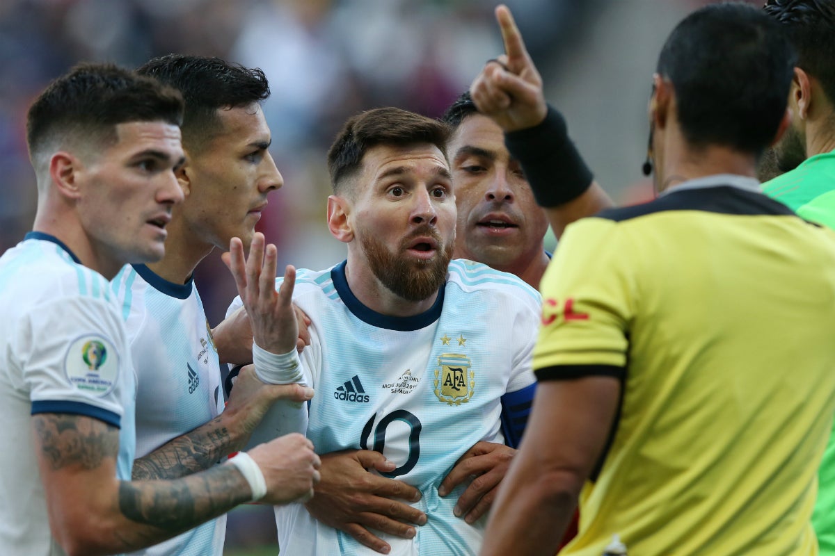 Messi: "Nosotros no tenemos que ser parte de esta corrupción" Messi: "Nosotros no tenemos que ser parte de esta corrupción"