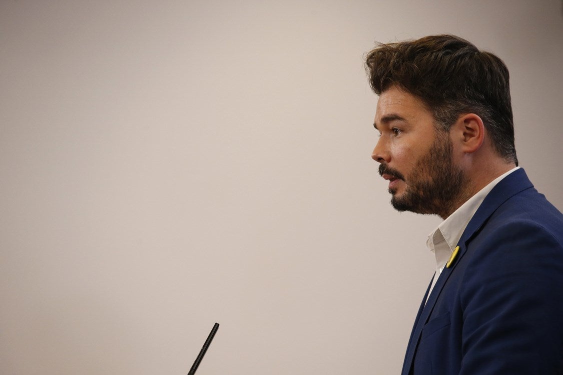 Rufián: "No hay ningún ministerio o veto que merezca lo que está pasando estos días" Rufián: "No hay ningún ministerio o veto que merezca lo que está pasando estos días"