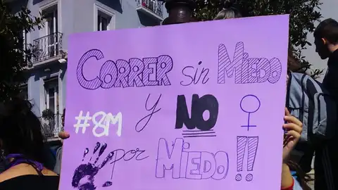 Granada se suma a las convocatorias en apoyo a la víctima de "la manada de Manresa" Granada se suma a las convocatorias en apoyo a la víctima de "la manada de Manresa"
