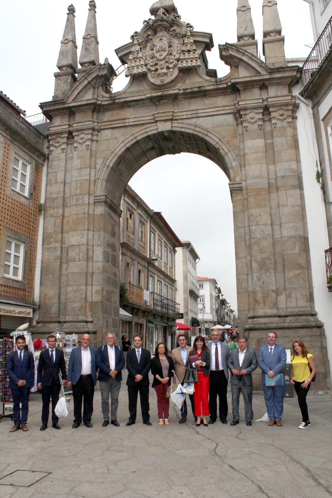 Jorge Pumar propón que o Eixo Atlántico sexa axente clave para axudar aos concellos a captar fondos europeos Jorge Pumar propón que o Eixo Atlántico sexa axente clave para axudar aos concellos a captar fondos europeos