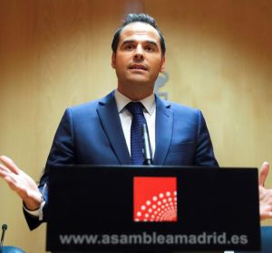 Ignacio Aguado en la Asamblea de Madrid Ignacio Aguado en la Asamblea de Madrid