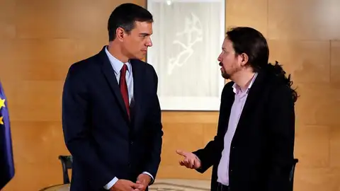 Pedro Sánchez y Pablo Iglesias durante su reunión Pedro Sánchez y Pablo Iglesias durante su reunión