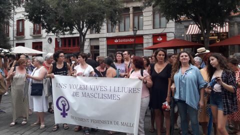M&aacute;s de 500 personas se han concentrado en Palma contra la impunidad en la violencia sexual. 
