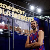 Nikola Mirotic, en su presentación con el Barcelona Nikola Mirotic, en su presentación con el Barcelona