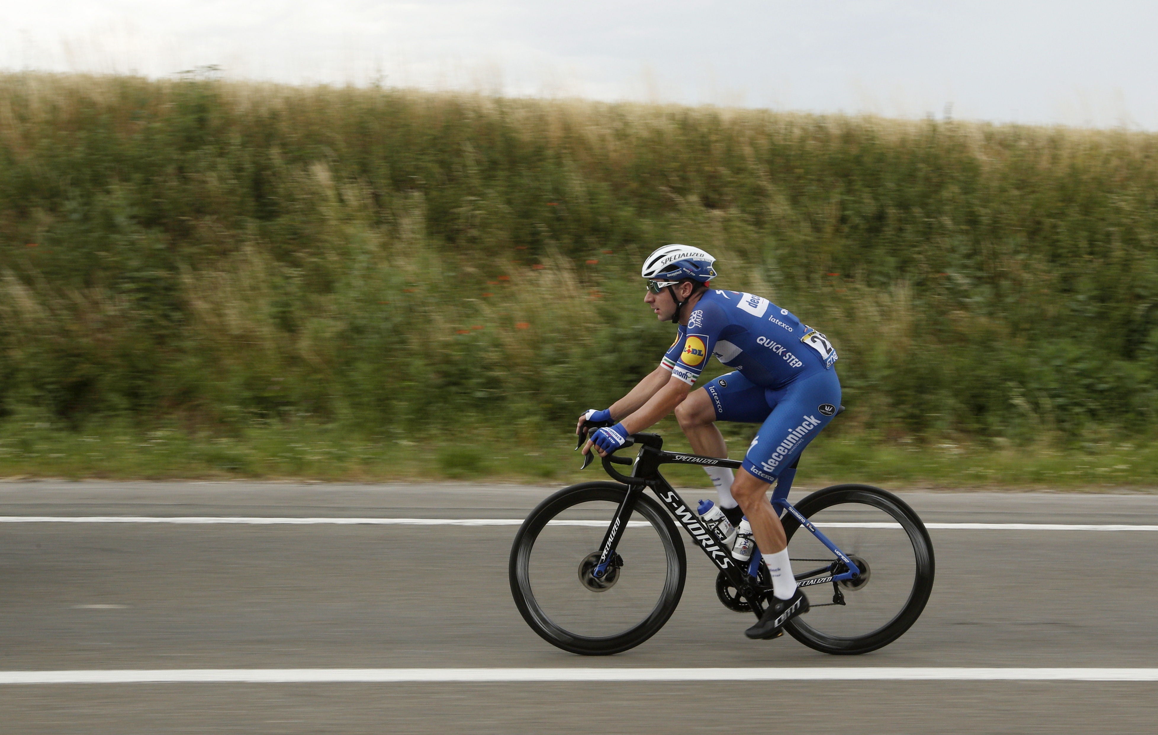 Viviani gana la cuarta etapa del Tour de Francia y Alaphilippe sigue como líder Viviani gana la cuarta etapa del Tour de Francia y Alaphilippe sigue como líder