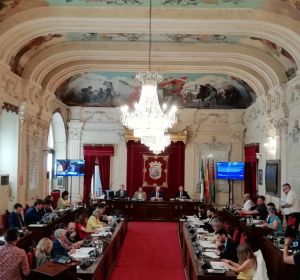 Salón de Plenos del Ayuntamiento de Málaga Salón de Plenos del Ayuntamiento de Málaga