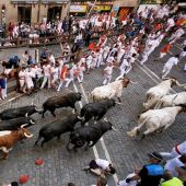 Los toros de la ganadería de Jandilla en el cuarto encierro de San Fermín