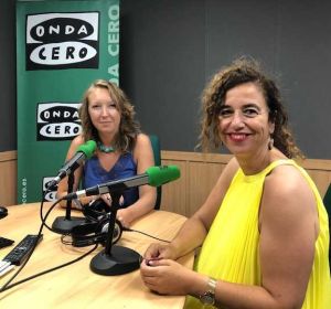 La portavoz del Govern balear y consellera de Presidencia, Cultura e Igualdad, Pilar Costa (PSIB), es entrevistada por Elka Dimitrova. La portavoz del Govern balear y consellera de Presidencia, Cultura e Igualdad, Pilar Costa (PSIB), es entrevistada por Elka Dimitrova.