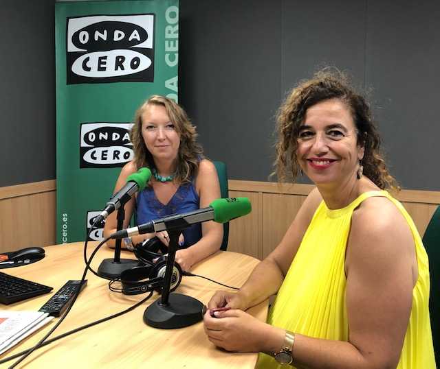 Costa: "La implantación de una 'ecotasa' al transporte aéreo la acabaríamos pagando todos" Costa: "La implantación de una 'ecotasa' al transporte aéreo la acabaríamos pagando todos"