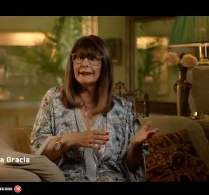 Esperanza Gracia en un momento del anuncio de Loterías Esperanza Gracia en un momento del anuncio de Loterías