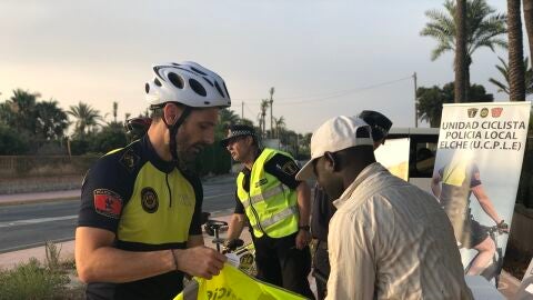 Campa&ntilde;a 'Hazte ver' de la Polic&iacute;a Local de Elche.