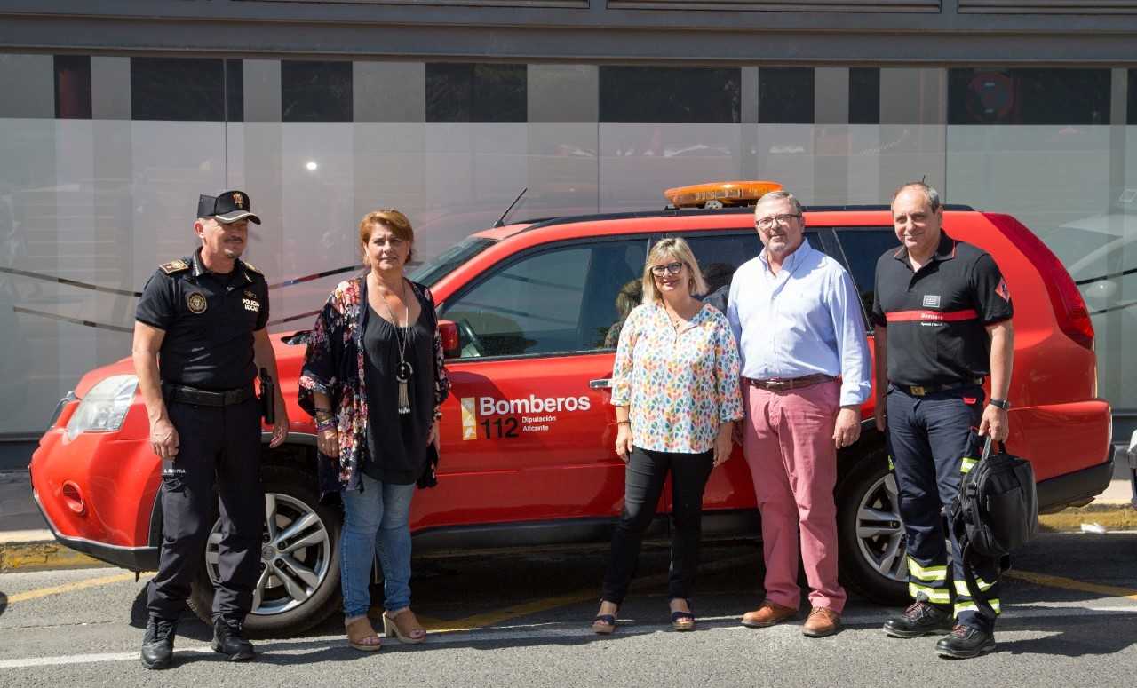 El Consorcio Provincial de Bomberos implanta un retén de 12 horas en Santa Pola durante el verano El Consorcio Provincial de Bomberos implanta un retén de 12 horas en Santa Pola durante el verano