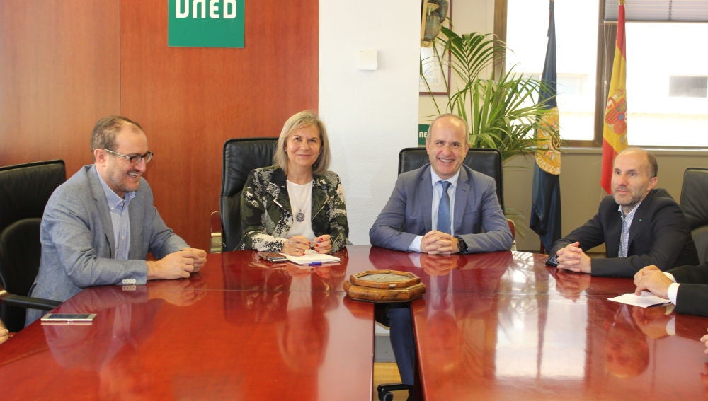 Reunión de Perez Jacome con el Rector de la UNED