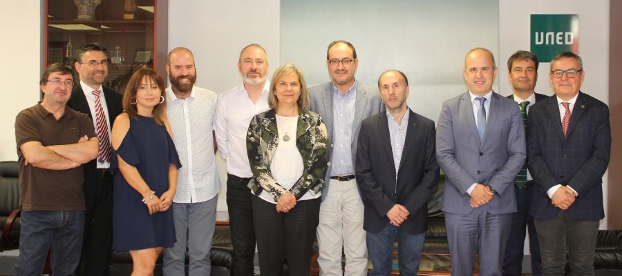 Reunión de Perez Jacome con rector da UNED Reunión de Perez Jacome con rector da UNED