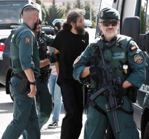 La Guardia Civil detiene en Pamplona a un exconvicto yihadista de 48 años La Guardia Civil detiene en Pamplona a un exconvicto yihadista de 48 años