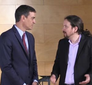 laSexta Noticias Fin de Semana (13-07-19) Malestar en el PSOE: afirman que Iglesias no informó de la consulta a las bases y que Sánchez se enteró por la prensa laSexta Noticias Fin de Semana (13-07-19) Malestar en el PSOE: afirman que Iglesias no informó de la consulta a las bases y que Sánchez se enteró por la prensa