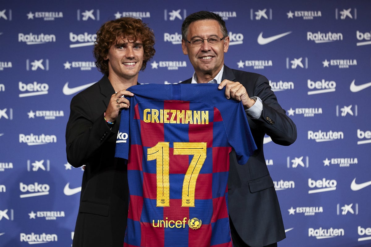 Griezmann presentado con el '17': "Si hay que pedir perdón para algunos será en el campo" Griezmann presentado con el '17': "Si hay que pedir perdón para algunos será en el campo"
