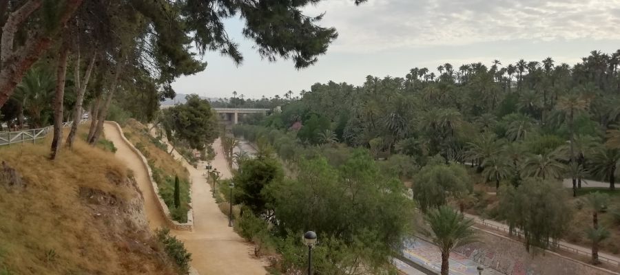 Ladera del Vinalopó. Ladera del Vinalopó.