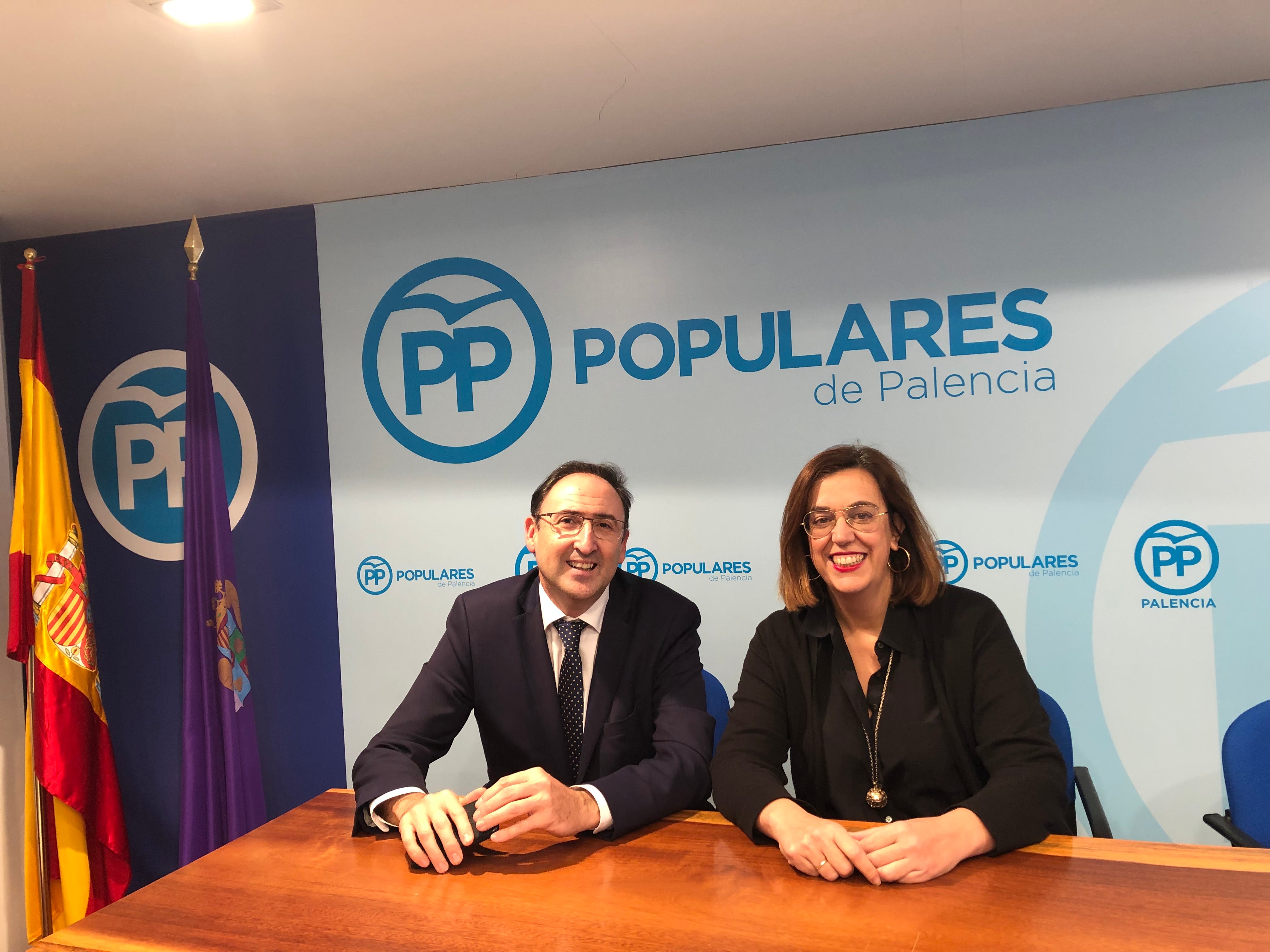 El PSOE lamenta el uso de las instituciones por parte del PP para pagar las deudas generadas por los pactos El PSOE lamenta el uso de las instituciones por parte del PP para pagar las deudas generadas por los pactos