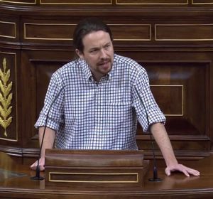 Pablo Iglesias, a Sánchez: "Renunciamos al ministerio de trabajo por competencias para dirigir las políticas activas de empleo" Pablo Iglesias, a Sánchez: "Renunciamos al ministerio de trabajo por competencias para dirigir las políticas activas de empleo"