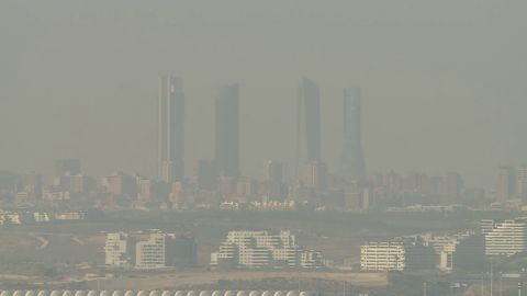 La &uacute;ltima boina formada sobre el cielo de Madrid se ha producido a causa de los gases emitidos por veh&iacute;culos y calefacciones