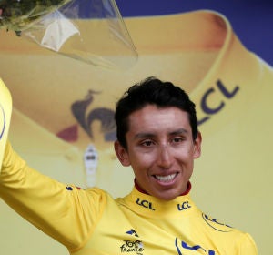 Bernal, con el maillot amarillo Bernal, con el maillot amarillo