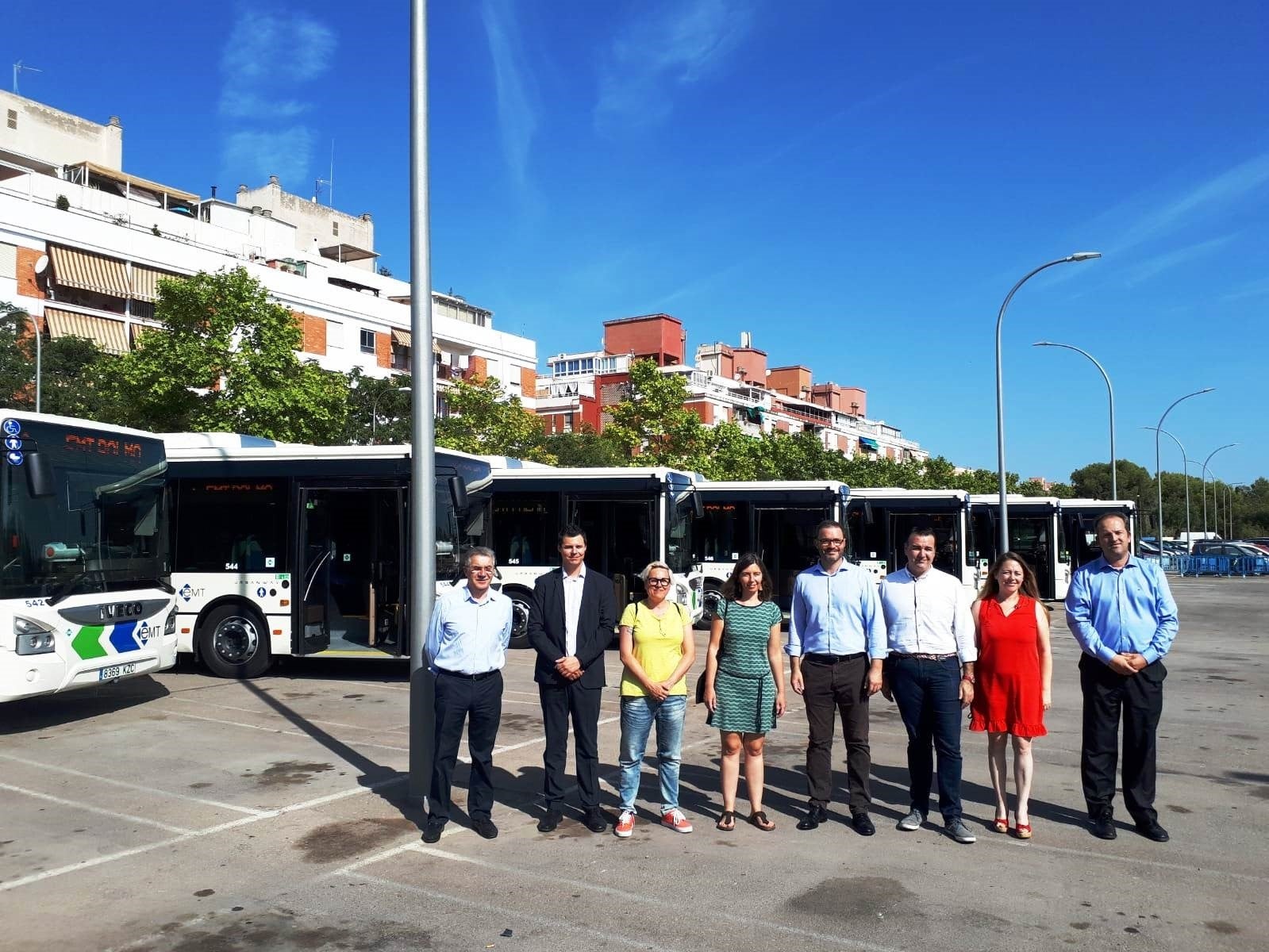 Se incorporan ocho nuevos buses en la EMT que mejorarán el servicio de cuatro líneas Se incorporan ocho nuevos buses en la EMT que mejorarán el servicio de cuatro líneas