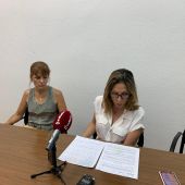 Amparo Cerdá durante el comunicado.