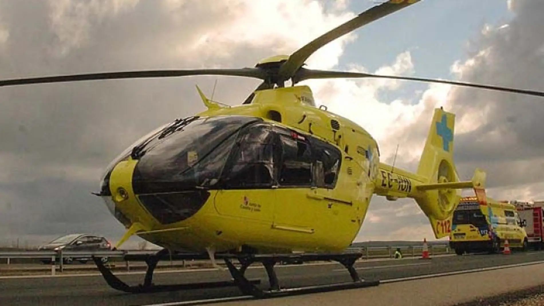 El helicóptero de emergencias de CYL